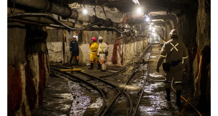 Increasing Safety and Security through Labour-Management Partnership